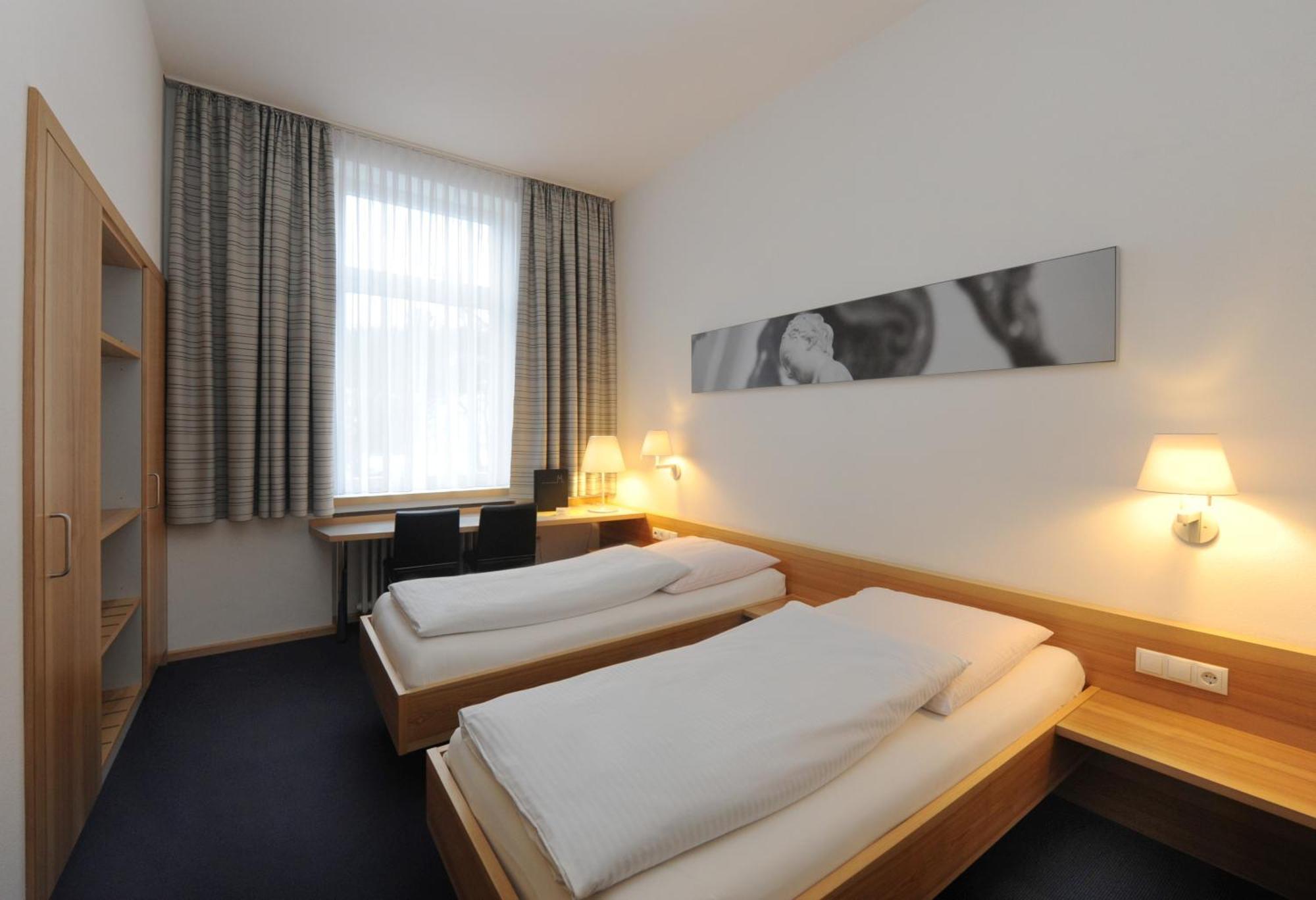 Bildungs- & Tagungshaeuser Vierzehnheiligen Bad Staffelstein Extérieur photo