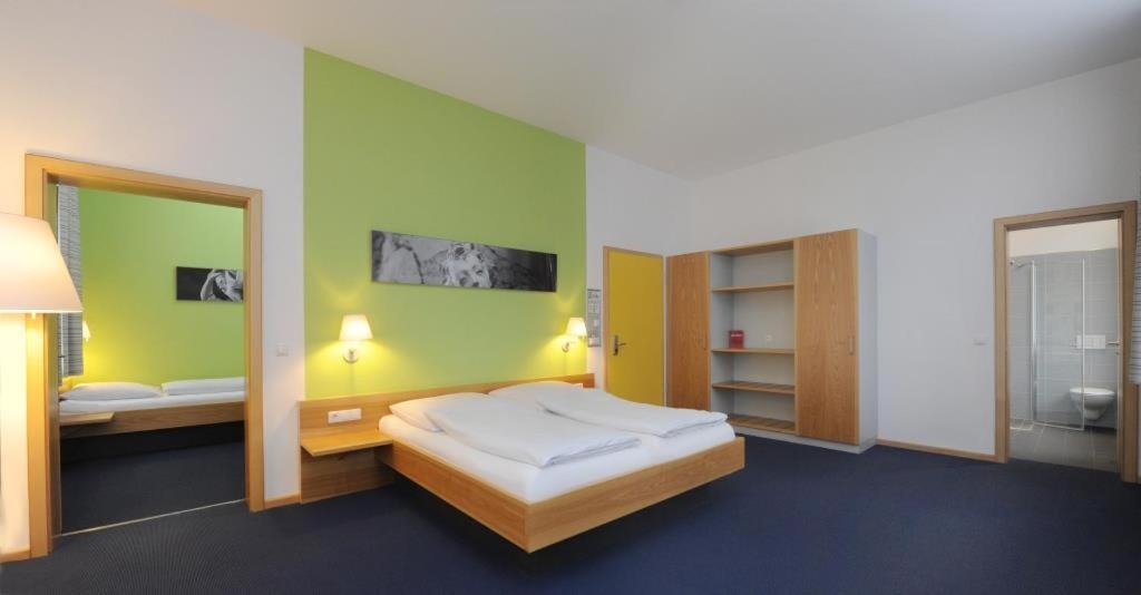 Bildungs- & Tagungshaeuser Vierzehnheiligen Bad Staffelstein Extérieur photo